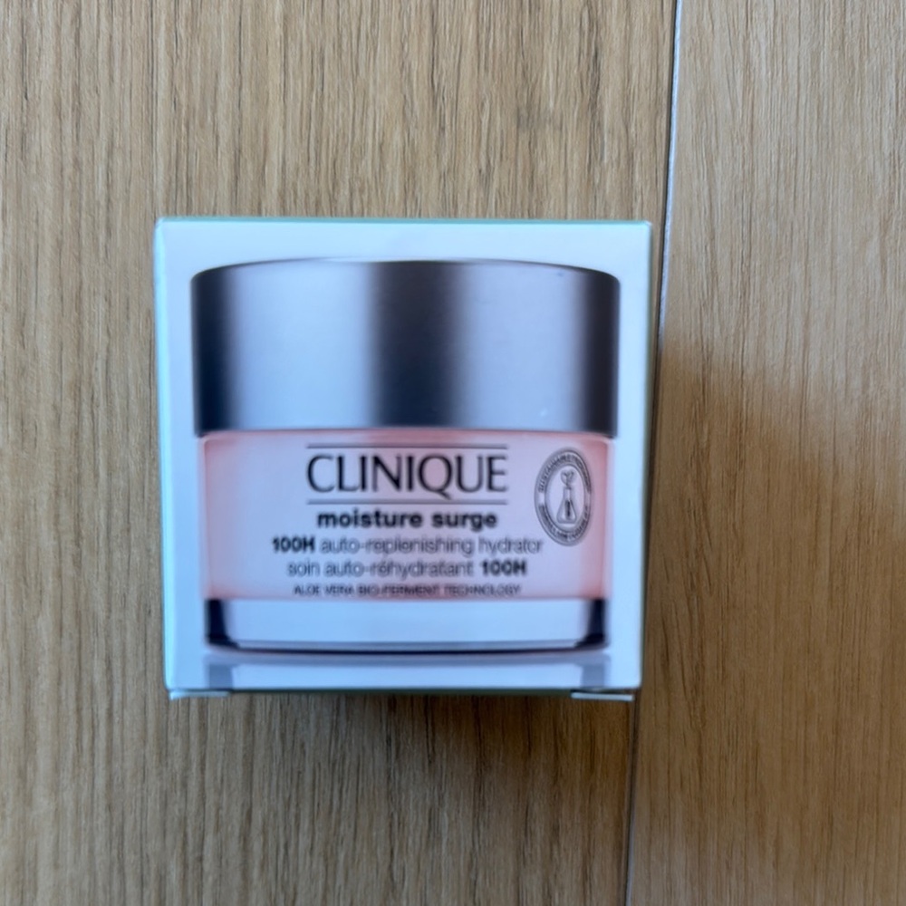 Clinique Moisture Surge Hydrator - Soft Pink